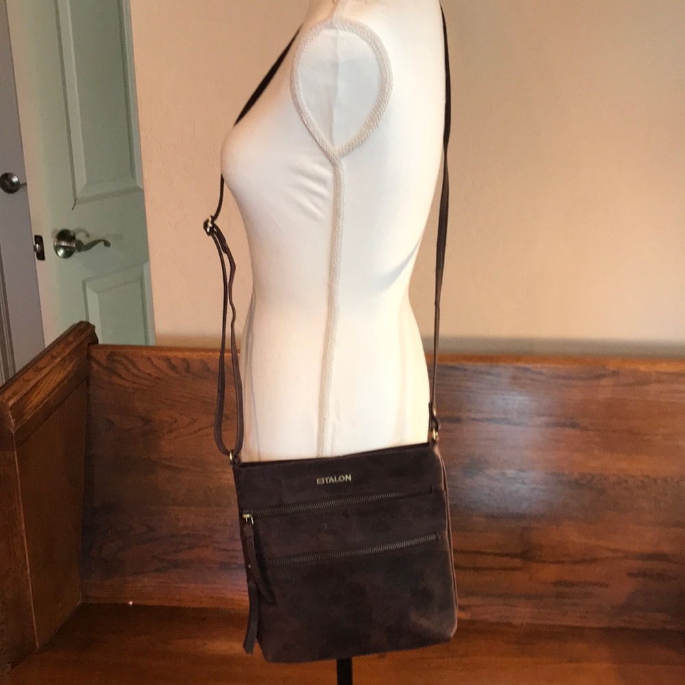 ESTALON BROWN LEATHER SHOULDER BAG